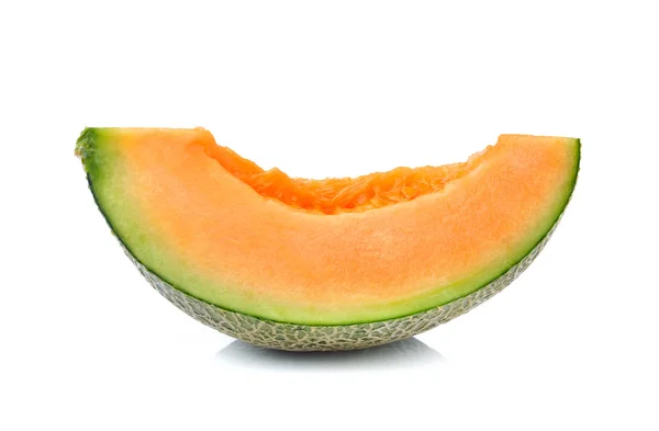 Cantaloupe meloen op witte achtergrond — Stockfoto