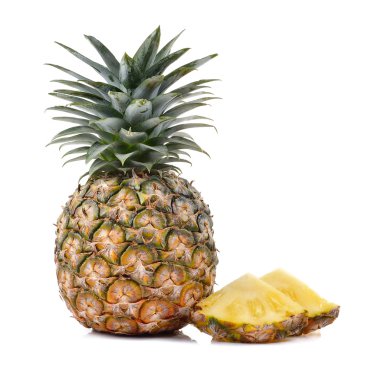 Beyaz arkaplanda ananas