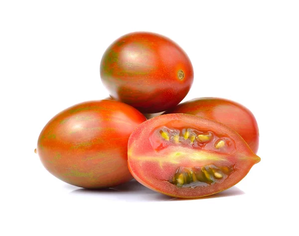 Tomat coklat atau tomat warna coklat pada latar belakang putih — Stok Foto