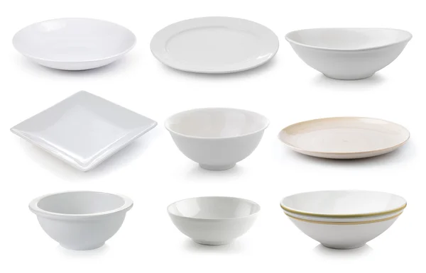 Piatto di ceramica e ciotola isolata su sfondo bianco — Foto Stock