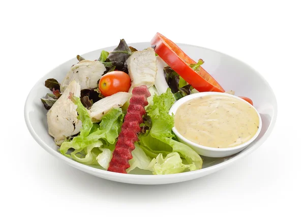 Salade de légumes frais isolée sur fond blanc — Photo