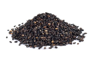 beyaz zemin üzerine susam