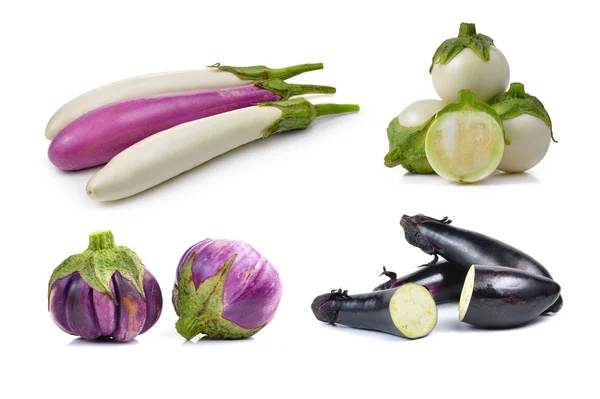 Aubergine op witte achtergrond — Stockfoto