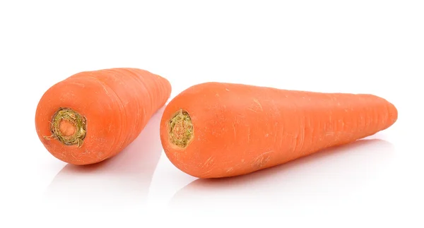 Zanahorias aisladas sobre un fondo blanco — Foto de Stock