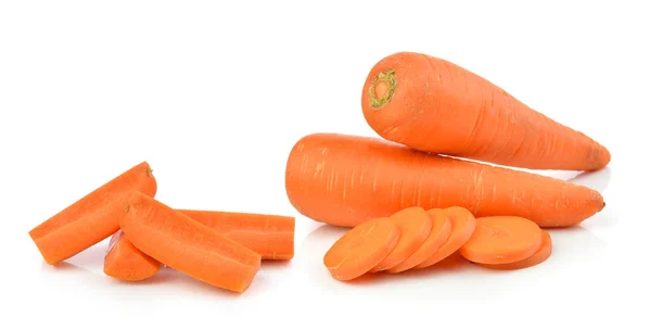 Zanahorias aisladas sobre un fondo blanco — Foto de Stock