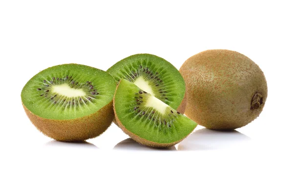 Kiwi-Frucht auf weißem Hintergrund — Stockfoto