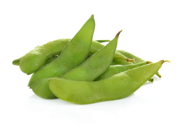 白を基調とした緑大豆 — ストック写真