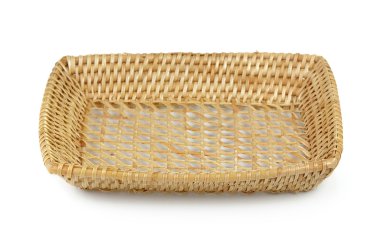 Beyaz arkaplanda izole edilmiş vintage dokuma sepeti