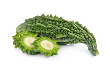 Acı kavun beyaz arkaplanda izole