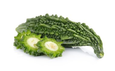 Acı kavun beyaz arkaplanda izole