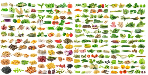 Набор зерен и овощей на белом фоне — стоковое фото