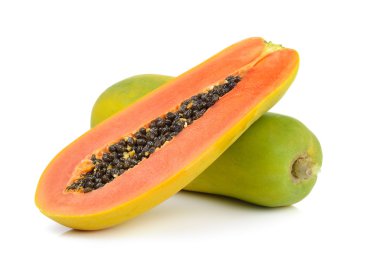 Beyaz arkaplanda papaya