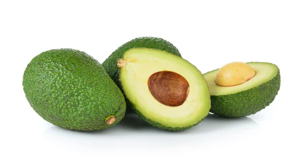 Avocado auf weißem Hintergrund — Stockfoto