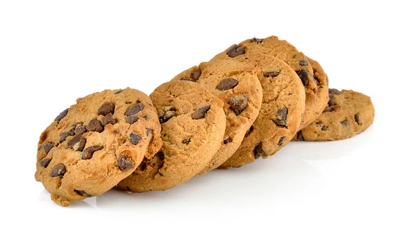 Cookie aux pépites de chocolat sur fond blanc — Photo