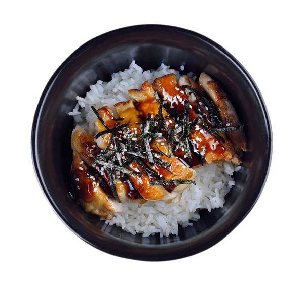 Pollo alla griglia con riso su sfondo bianco — Foto Stock
