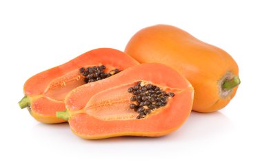 Beyaz arkaplanda tarhun otları