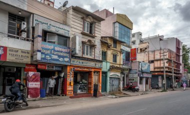 Mysore, Hindistan 'ın Karnataka eyaletinde yer alan bir şehirdir. Hindistan 'ın Karnataka eyaletinin üçüncü büyük şehridir.