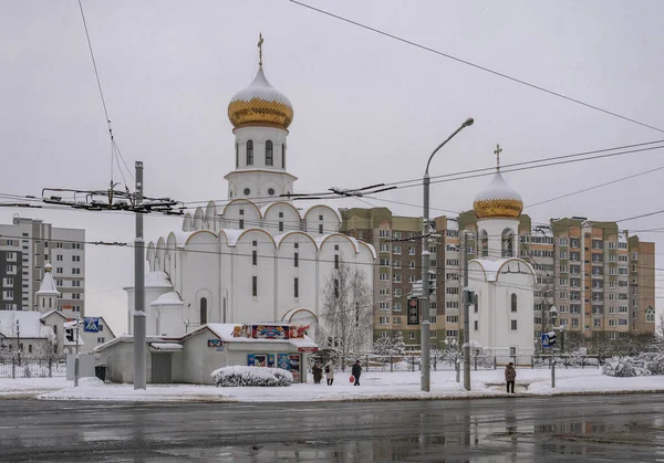 ミンスクのアーチャンゲル ミカエル寺院 — ストック写真
