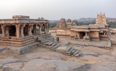 Hampi - Hindistan 'ın kalbinde büyük bir imparatorluğun kalıntıları.