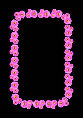 Çiçek motiflerinden oluşan parlak yaz çerçeveleri - Gerbera çiçekleri. Bir kitap, not defteri ya da kartpostal için. A4 biçimi dikey. Siyah bir arkaplanda resim