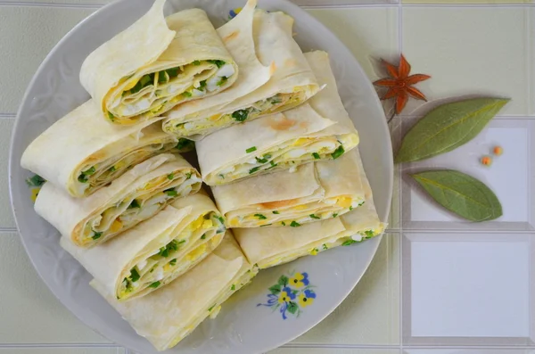 Rotoli con pane pita — Foto Stock