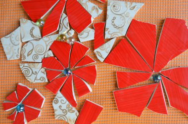 Mozaik çini bir sopa ile