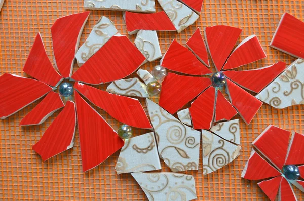 Mozaik çini bir sopa ile