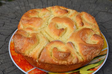 Çörek - ev yapımı kekler