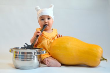 Pan ve kabak bebekle