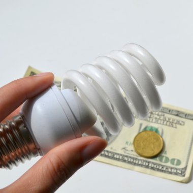 Ampul para arka plan üzerinde