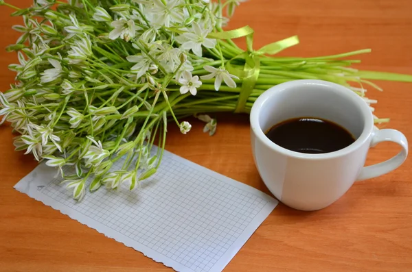 Café, flores — Fotografia de Stock