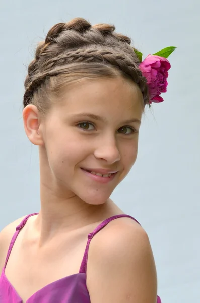 Peinado con trenzas francesas — Foto de Stock