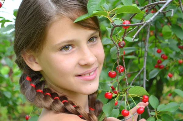 Ragazza con le trecce — Foto Stock