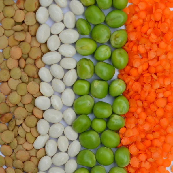 レンズ豆、エンドウ豆および豆 — ストック写真