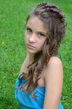 yaratıcı saç modeli