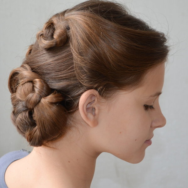 Hairstyle with long hair