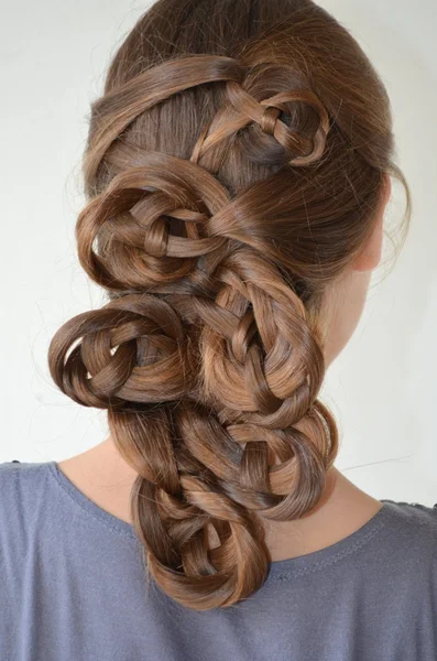 Penteado com cabelo comprido — Fotografia de Stock