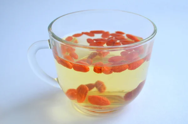 Tee mit Goji-Beeren — Stockfoto