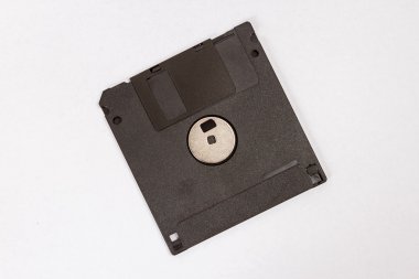 Beyaz arka plan üzerinde izole eski disket