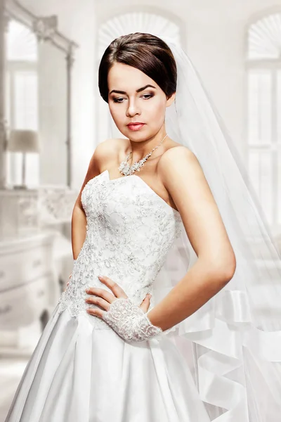 Beautiful bride portrait — Stock Photo, Image