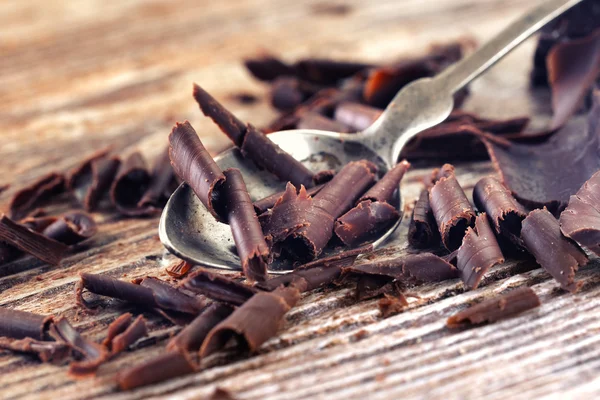 Sötét csokoládé forgács — Stock Fotó
