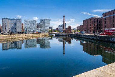 08.06.2021 Liverpool, Merseyside, İngiltere. Merseyside 'da Liverpool' un merkezinde modern mimari