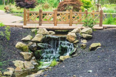 06.08.2021 RHS Bridgewater, Worsley, Manchester, İngiltere. RHS Garden Bridgewater 'ın kurulması için tarihi 156 dönümlük Worsley New Hall arazisinin bahçelerinin canlandırılması şu anda Avrupa' nın en büyük bahçe projelerinden birini temsil etmektedir..