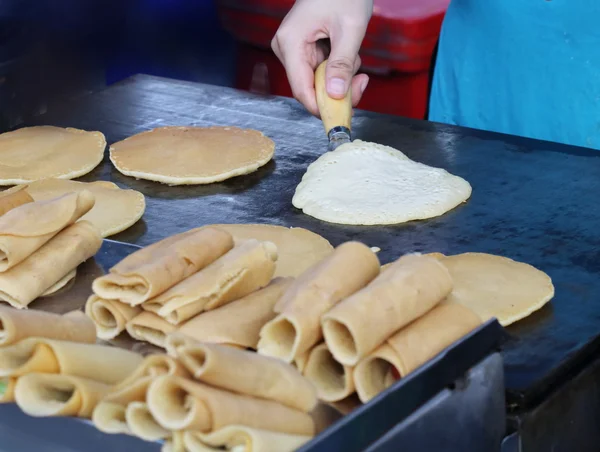 Hand Kochen Heiße Pfanne Kuchen — Stockfoto