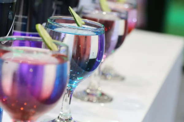 Bunter Cocktail Weinglas Restaurant — Stockfoto