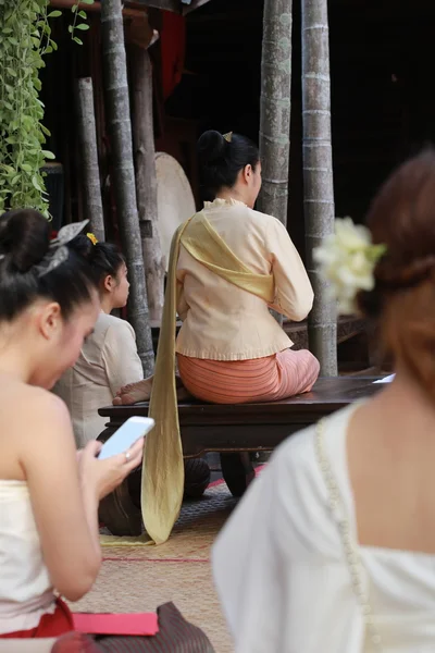 Femmes Thaïlandaises Avec Robe Traditionnelle Thaïlande — Photo