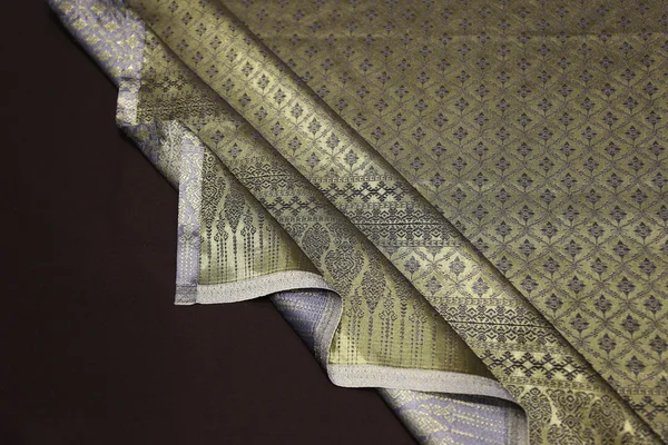 Złoty Jedwab Tkaniny Tekstury Tła — Zdjęcie stockowe