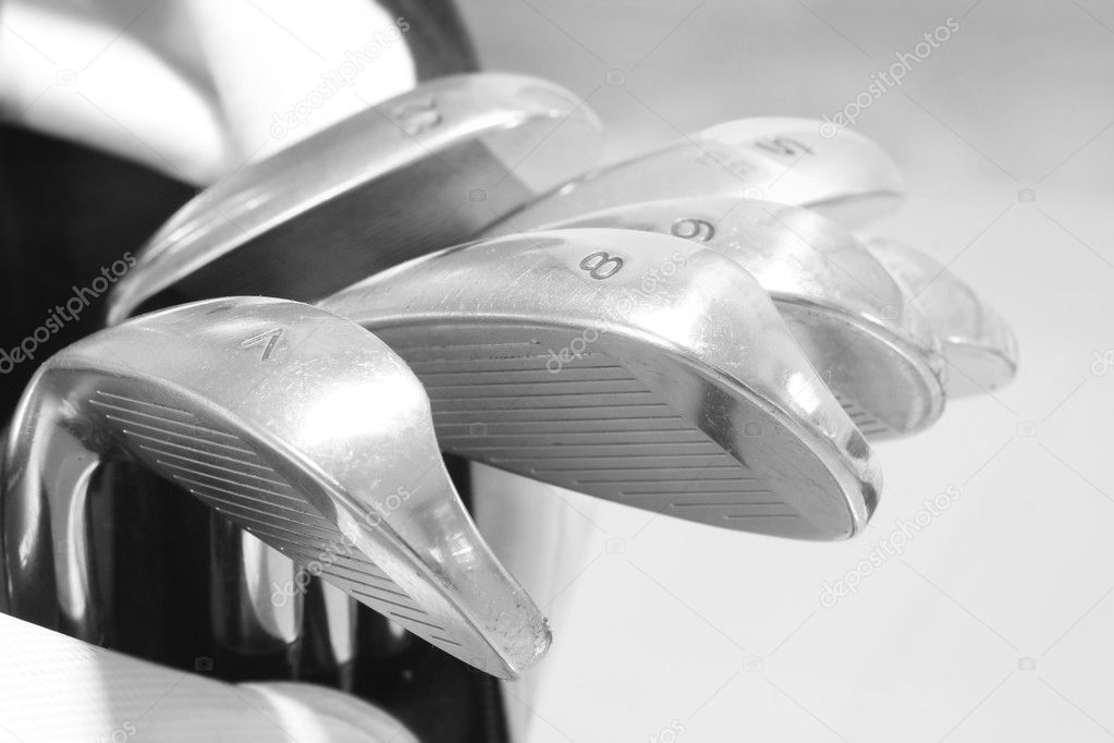 closeup golf putter head