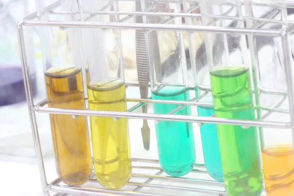 Colorido tubo de ensayo, Química, Ciencia, Laboratorio , — Foto de Stock