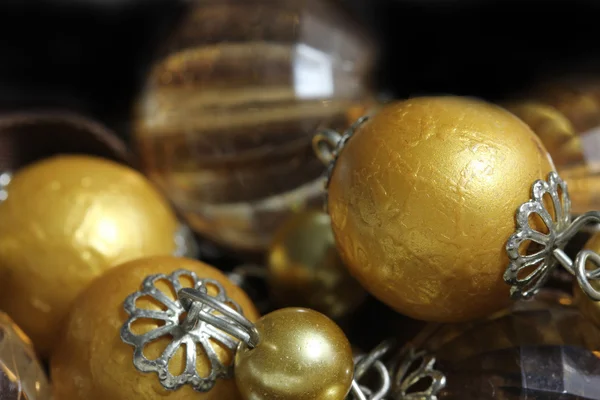 Makro guld pärla, Guldbollen och pearl — Stockfoto